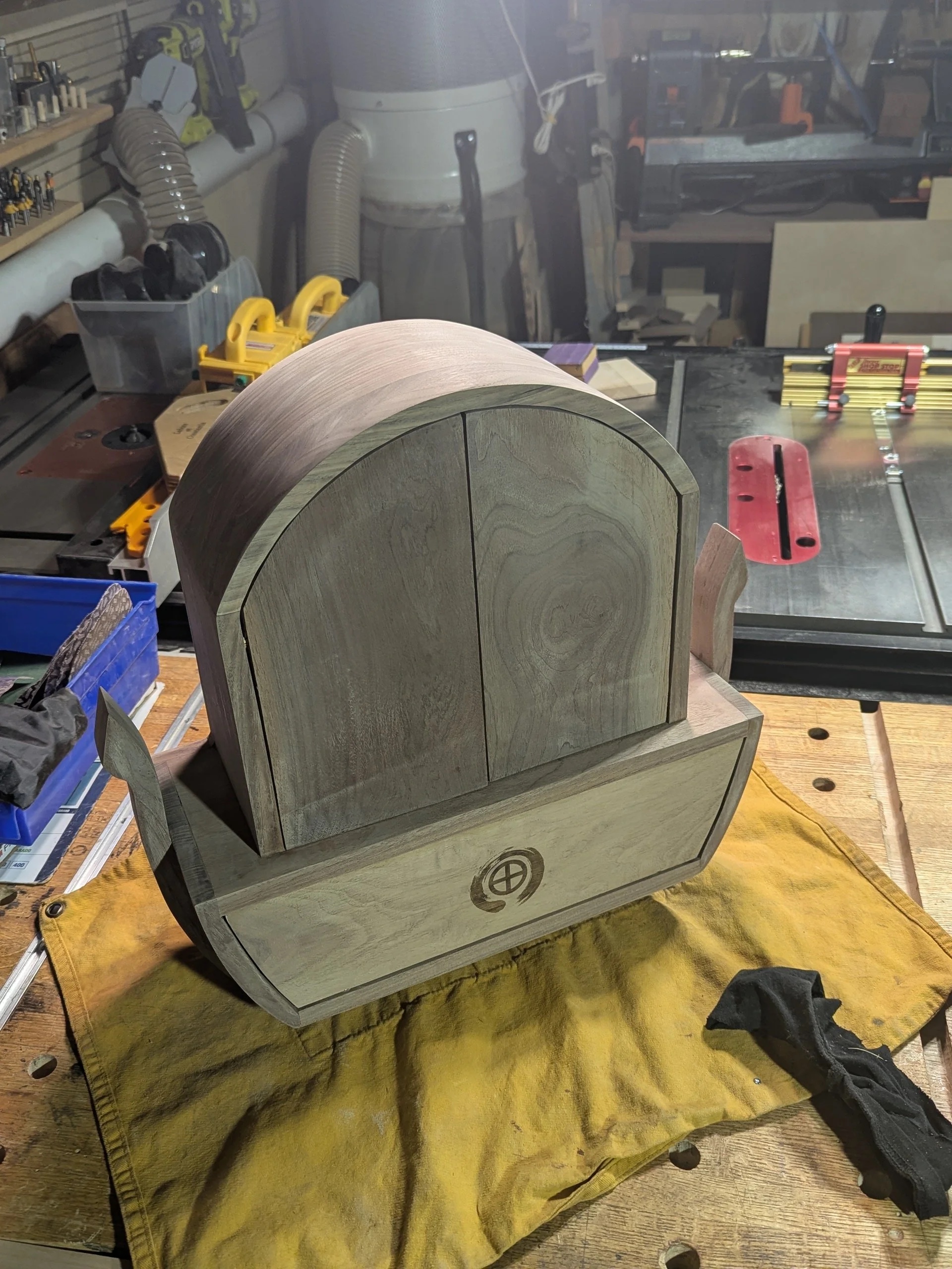 Curved boveda construction — layered walnut glue-ups